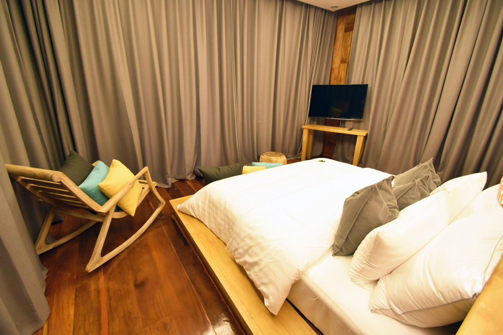 The Nine Thipthara Klongson Resort Ban Nong Thale Екстериор снимка